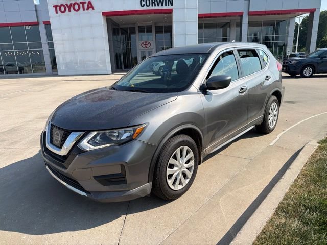 Used 2017 Nissan Rogue S FWD image 8