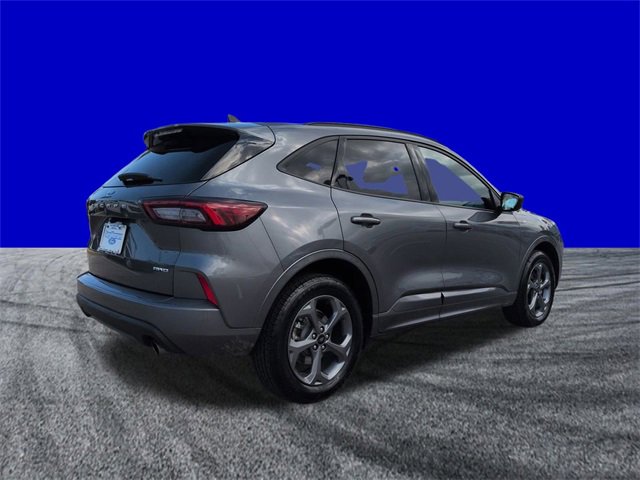 Certified 2024 Ford Escape ST-Line image 4