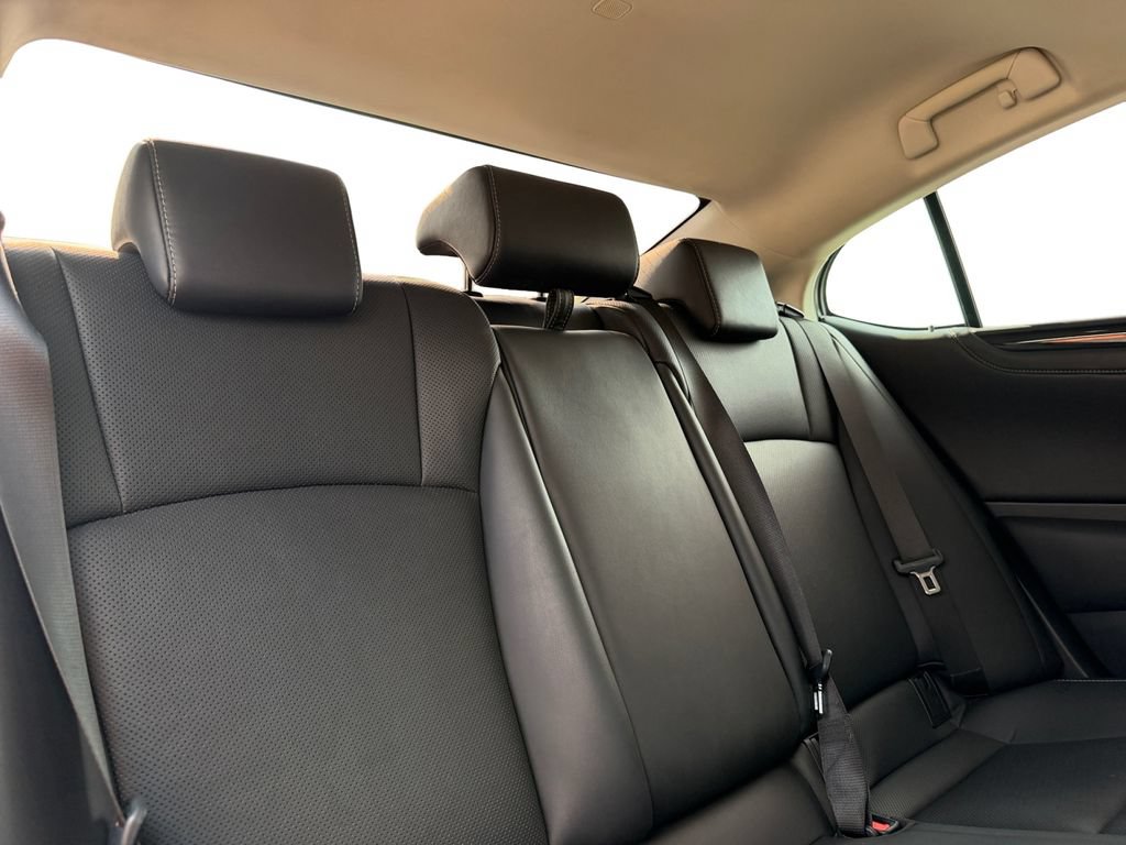 Used 2021 Lexus ES 250 w/ Premium Package AWD/4WD image 29