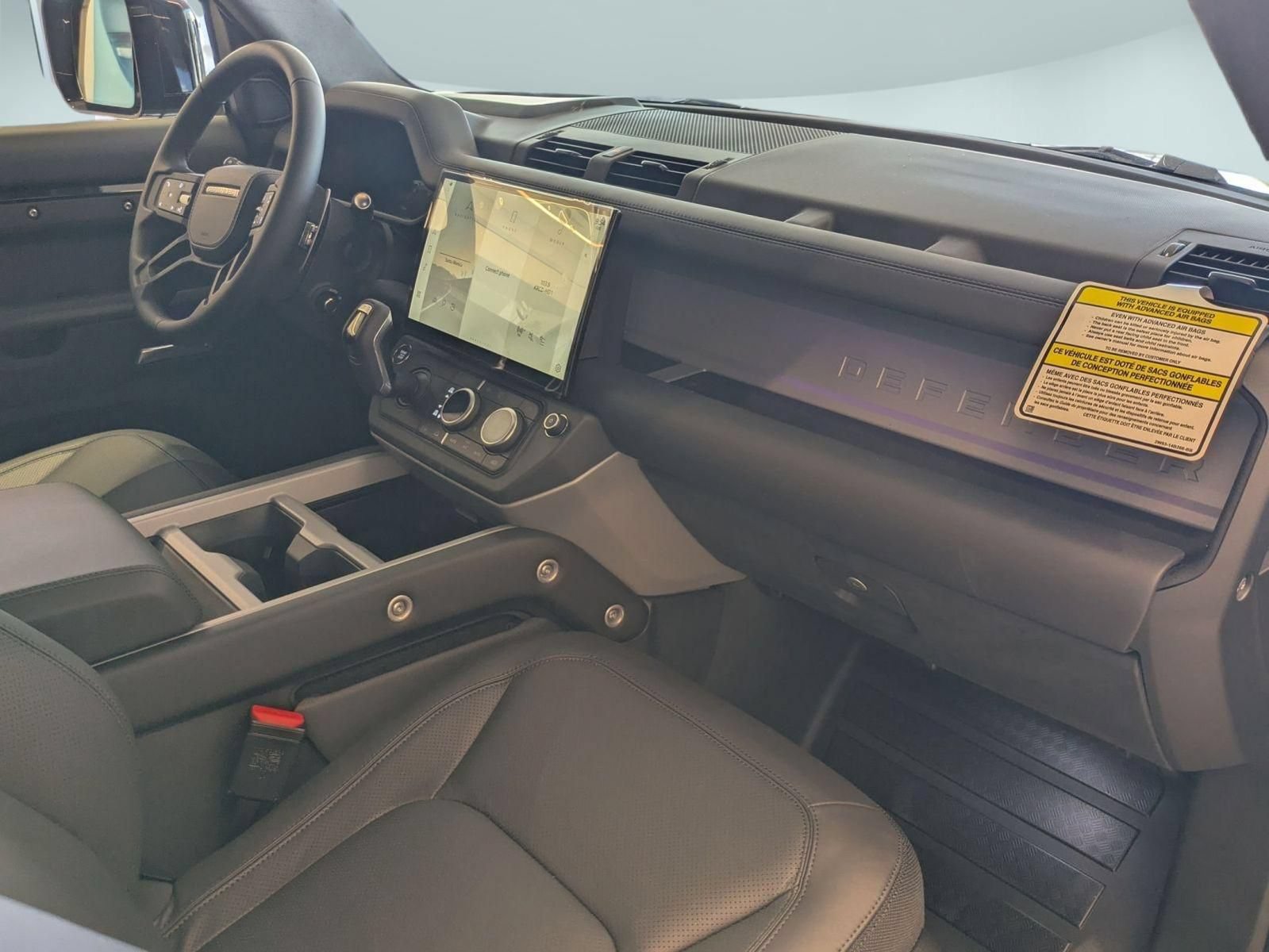 New 2026 Land Rover Defender 90 V8 AWD/4WD image 28