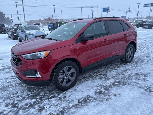 Used 2024 Ford Edge SEL w/ Sport Appearance Package image 19
