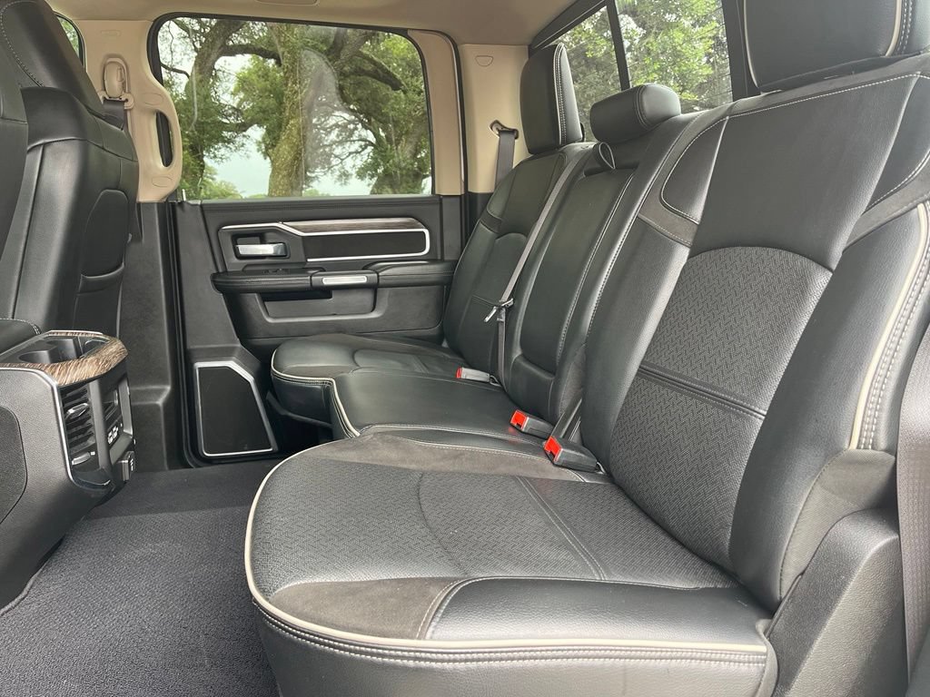 Used 2019 RAM 3500 Laramie RWD image 12