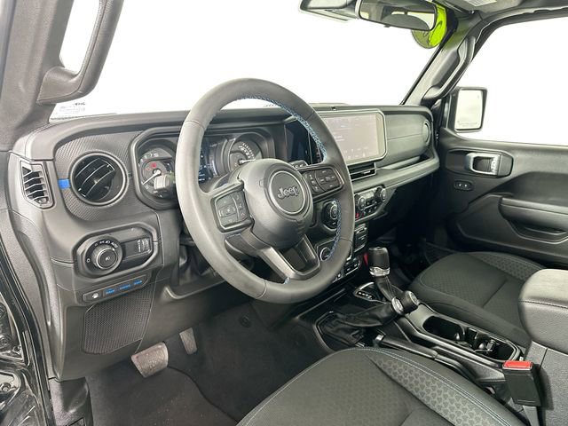 Used 2025 Jeep Wrangler Unlimited Rubicon 4xe w/ Safety Group image 19
