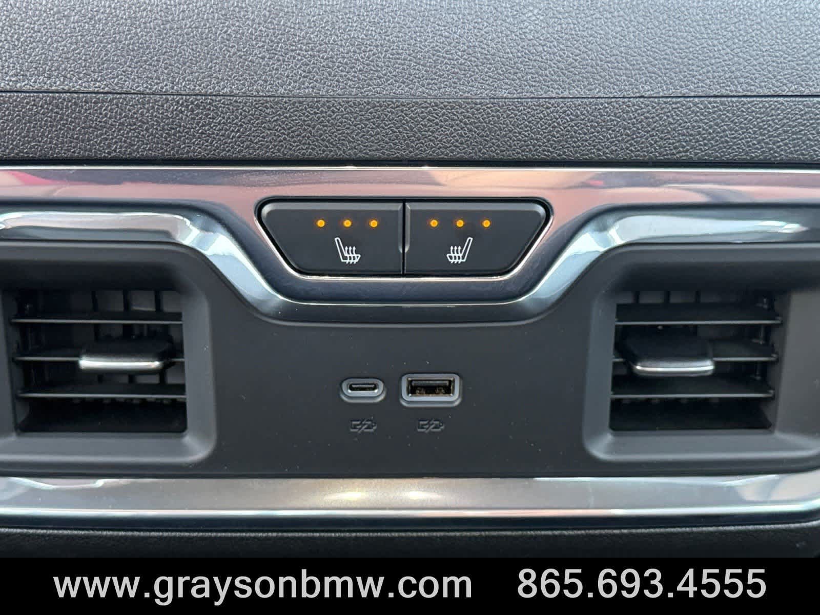 Used 2025 GMC Sierra 2500 Denali Ultimate AWD/4WD image 23