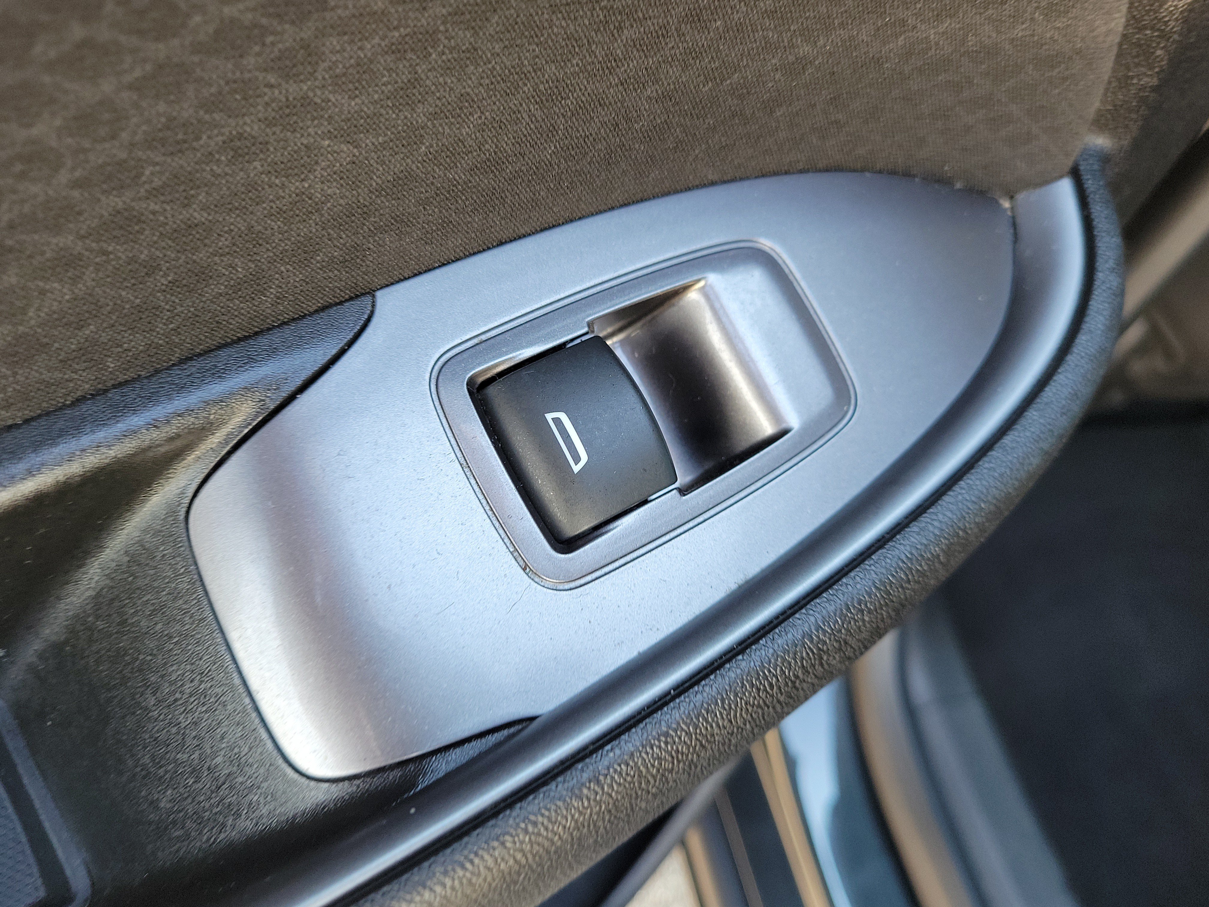 Used 2018 Chevrolet Malibu LS FWD image 14