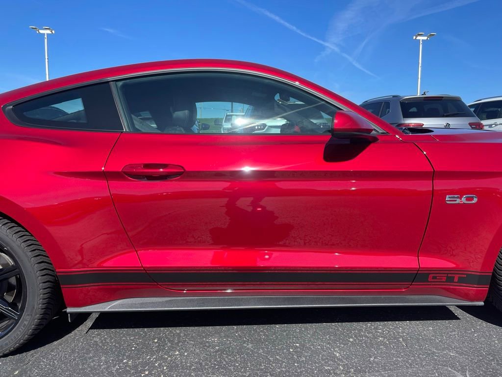 Used 2021 Ford Mustang GT Premium RWD image 30