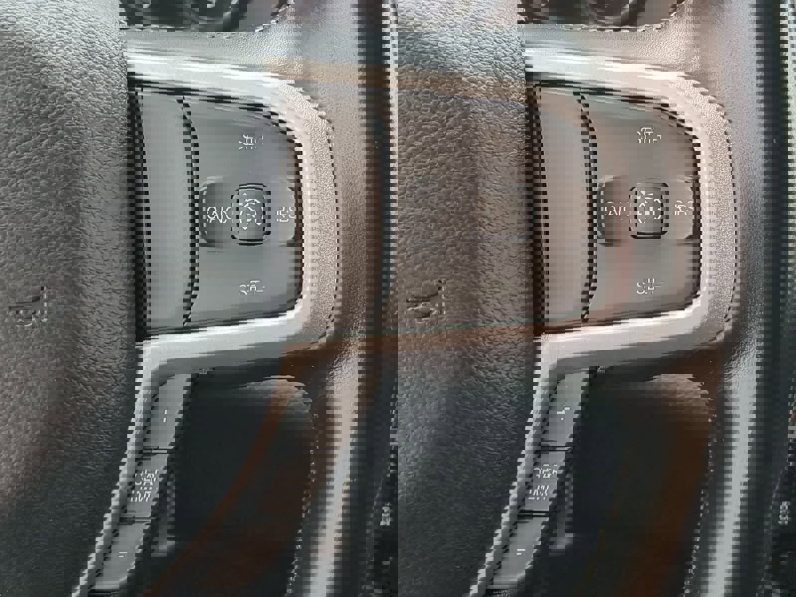 Certified 2022 RAM 1500 Big Horn image 24