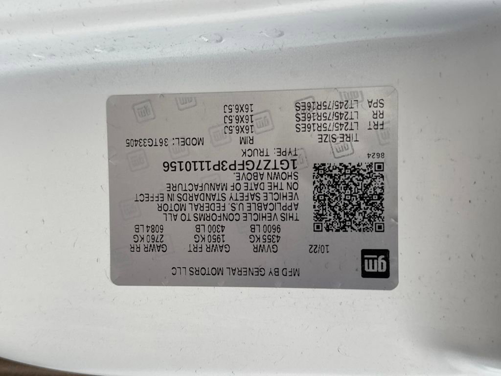 Used 2023 GMC Savana 3500 w/ Driver Convenience Package RWD image 26