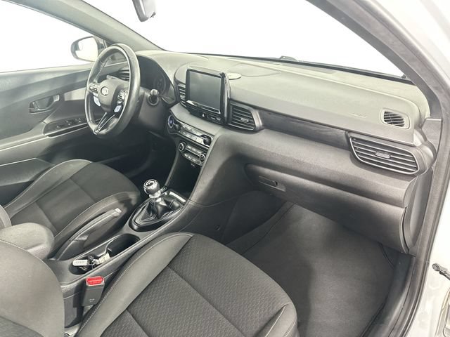 Used 2019 Hyundai Veloster N N FWD image 26