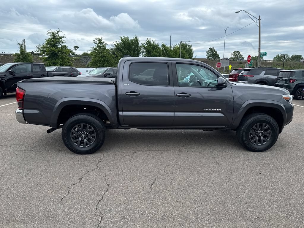 Used 2023 Toyota Tacoma SR5 AWD/4WD image 10
