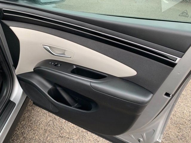 Used 2023 Hyundai Tucson SEL w/ Convenience Package image 14