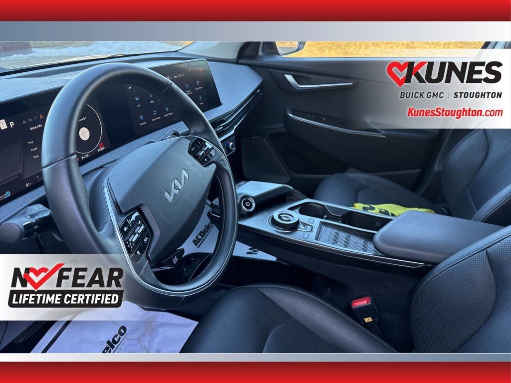 Used 2024 Kia EV6 Wind image 23