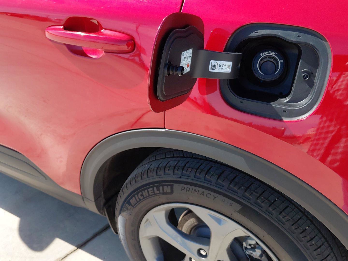 Used 2025 Ford Escape ST-Line image 21