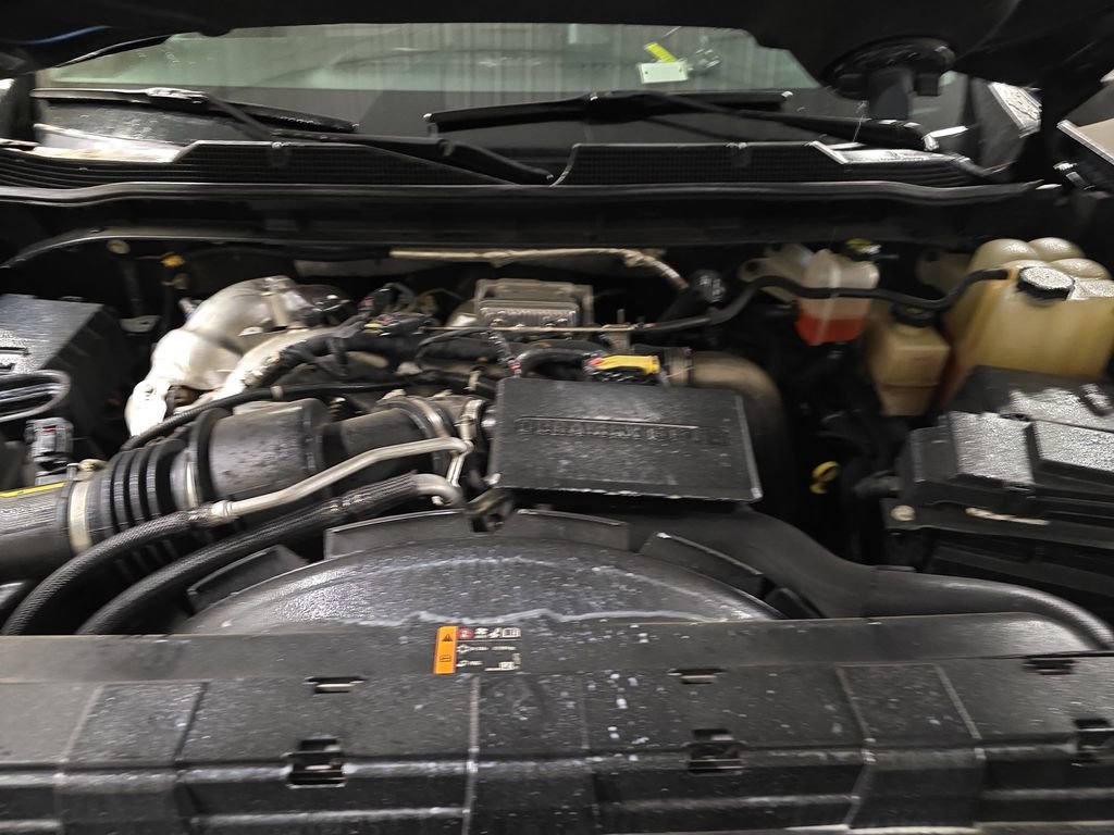 Used 2022 Chevrolet Silverado 2500 LTZ w/ LTZ Premium Package image 26