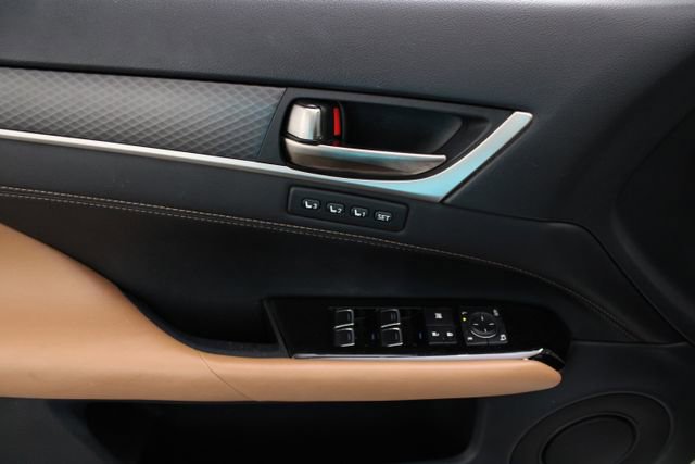 Used 2016 Lexus GS 350 F Sport w/ F Sport Package image 25