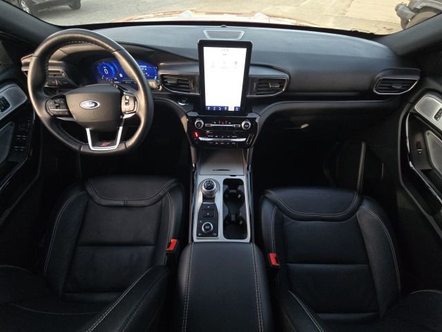 Used 2023 Ford Explorer ST w/ Equipment Group 401A AWD/4WD image 39