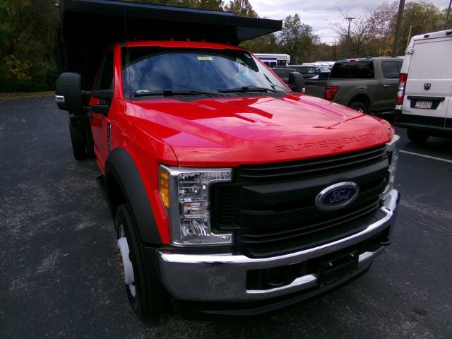 Used 2017 Ford F450 XL image 2