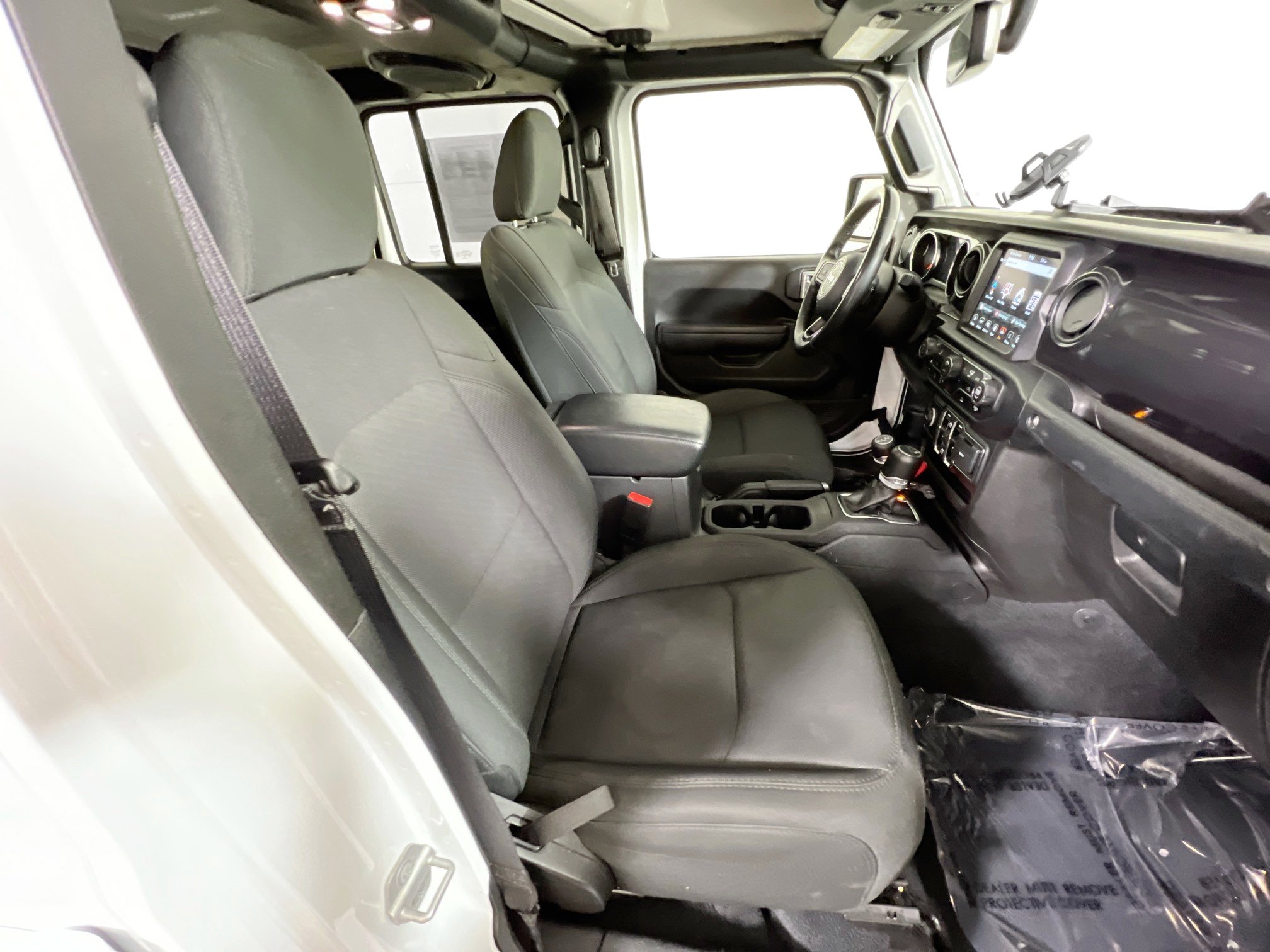 Used 2022 Jeep Gladiator Sport image 26