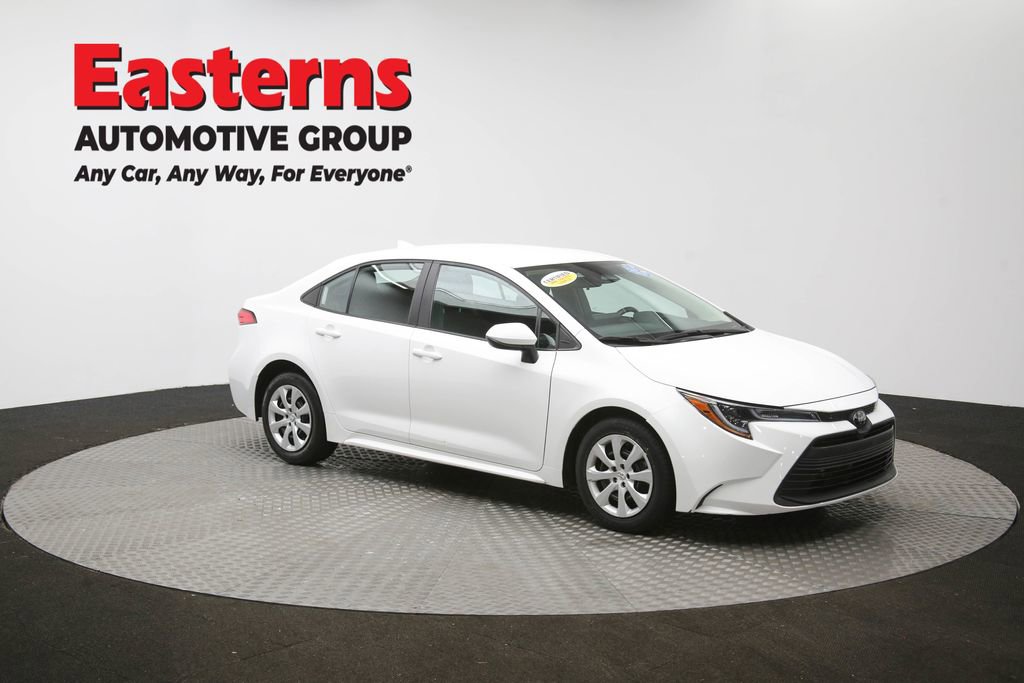 Used 2024 Toyota Corolla LE image 47