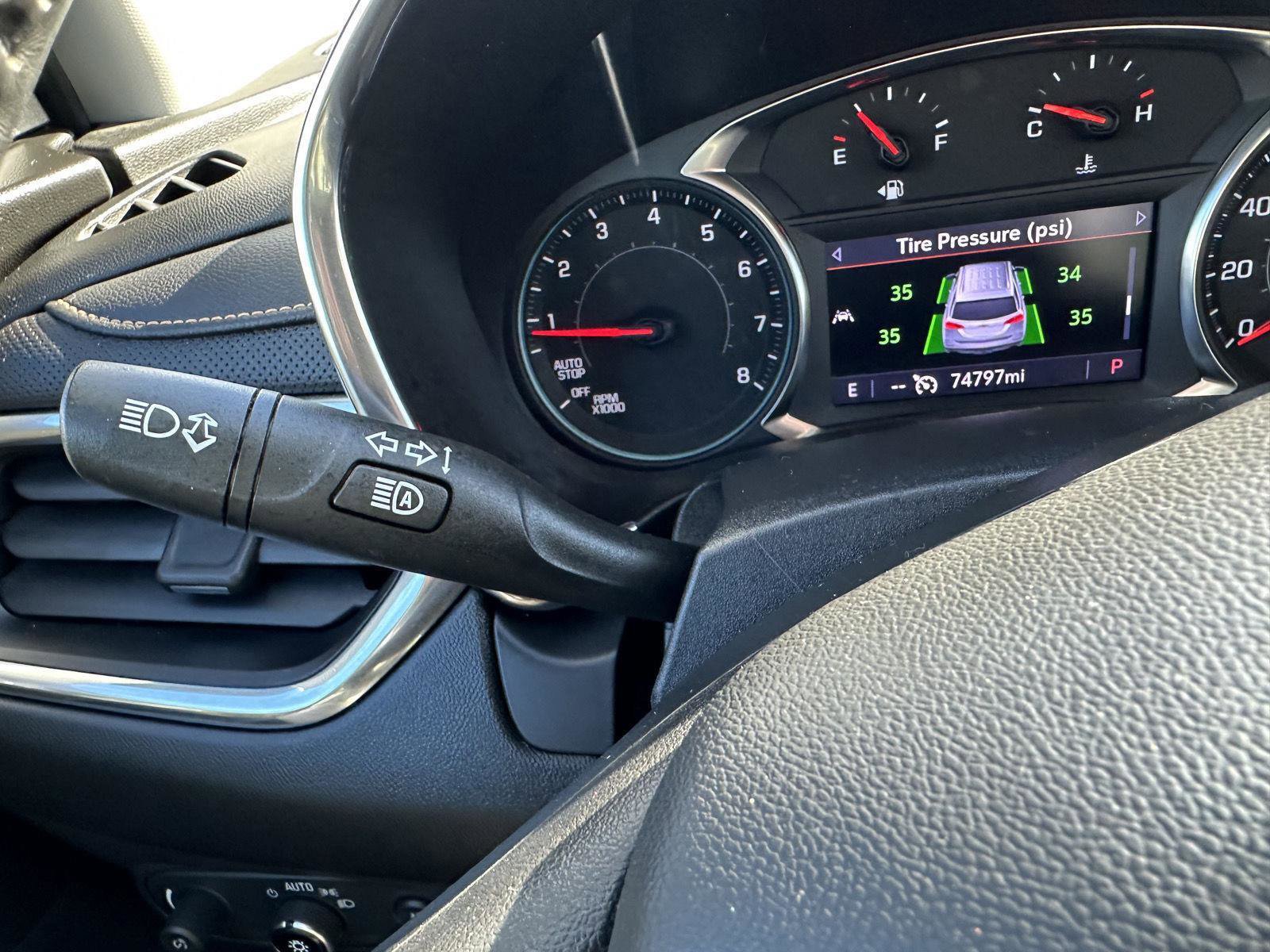 Used 2022 Chevrolet Equinox Premier image 35