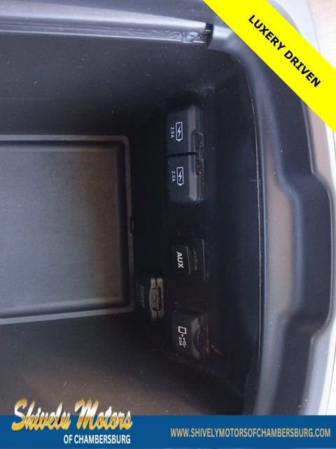 Used 2020 Acura MDX SH-AWD w/ Advance Package image 27