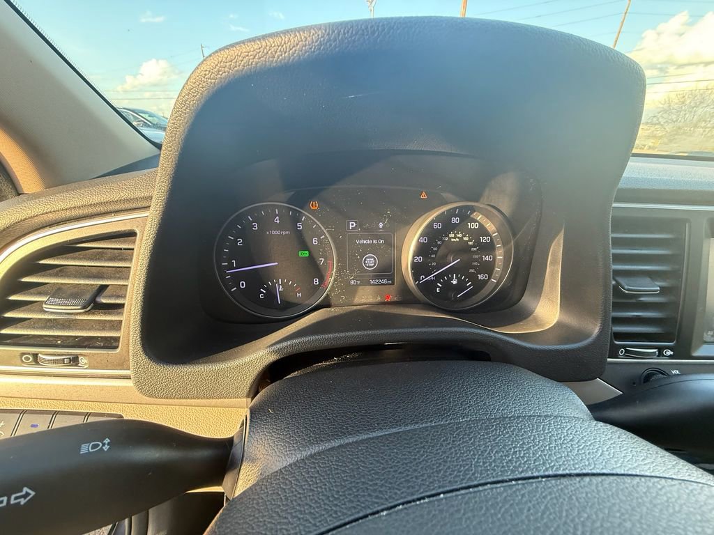 Used 2017 Hyundai Elantra Value Edition image 17