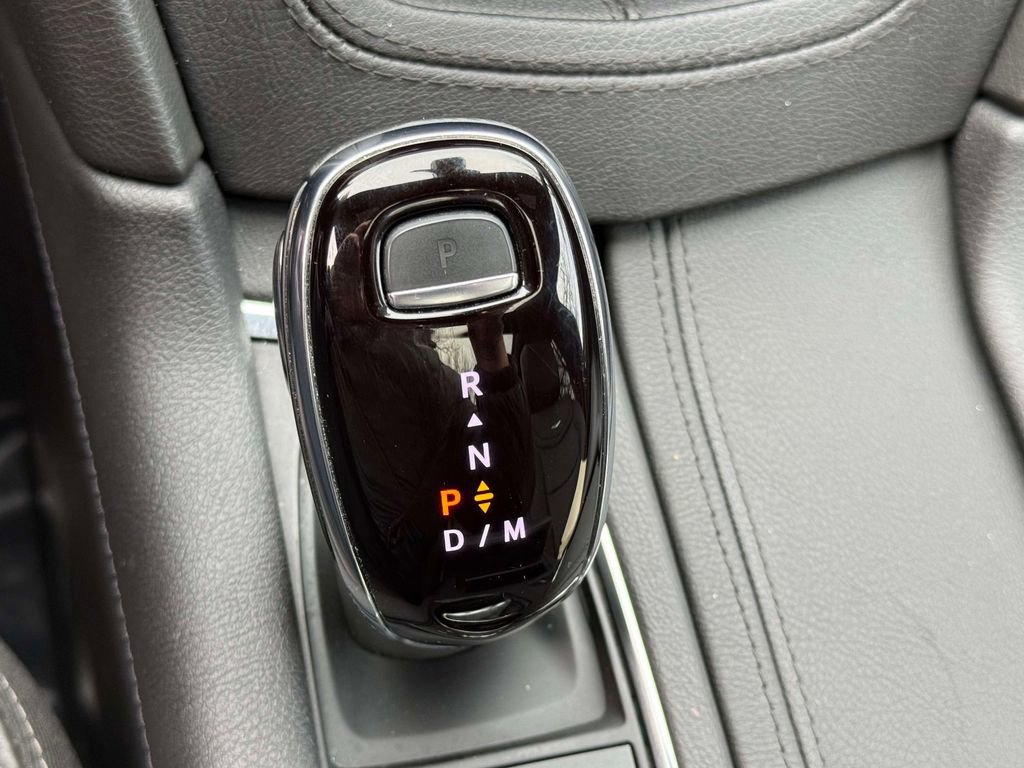 Used 2023 Cadillac XT6 Sport image 26