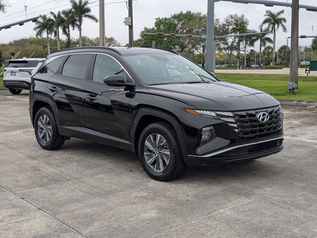 Used 2023 Hyundai Tucson Blue image 3
