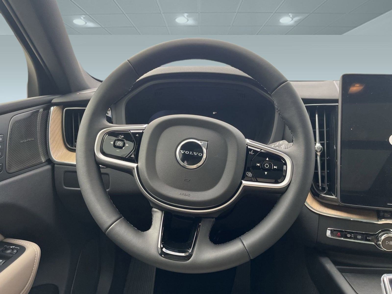 New 2026 Volvo XC60 B5 Plus w/ Protection Package Premier image 16