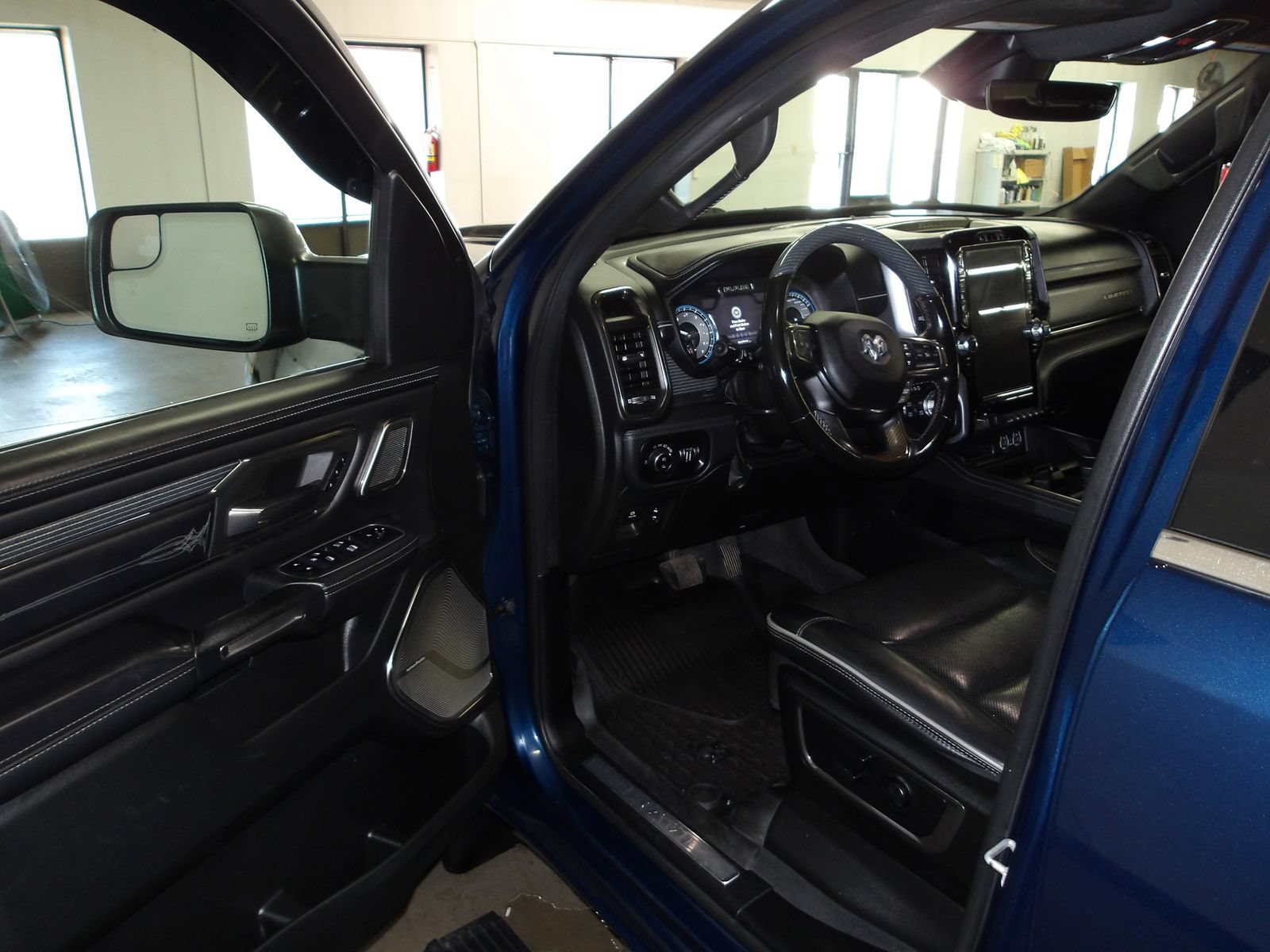 Used 2021 RAM 1500 Limited AWD/4WD image 8