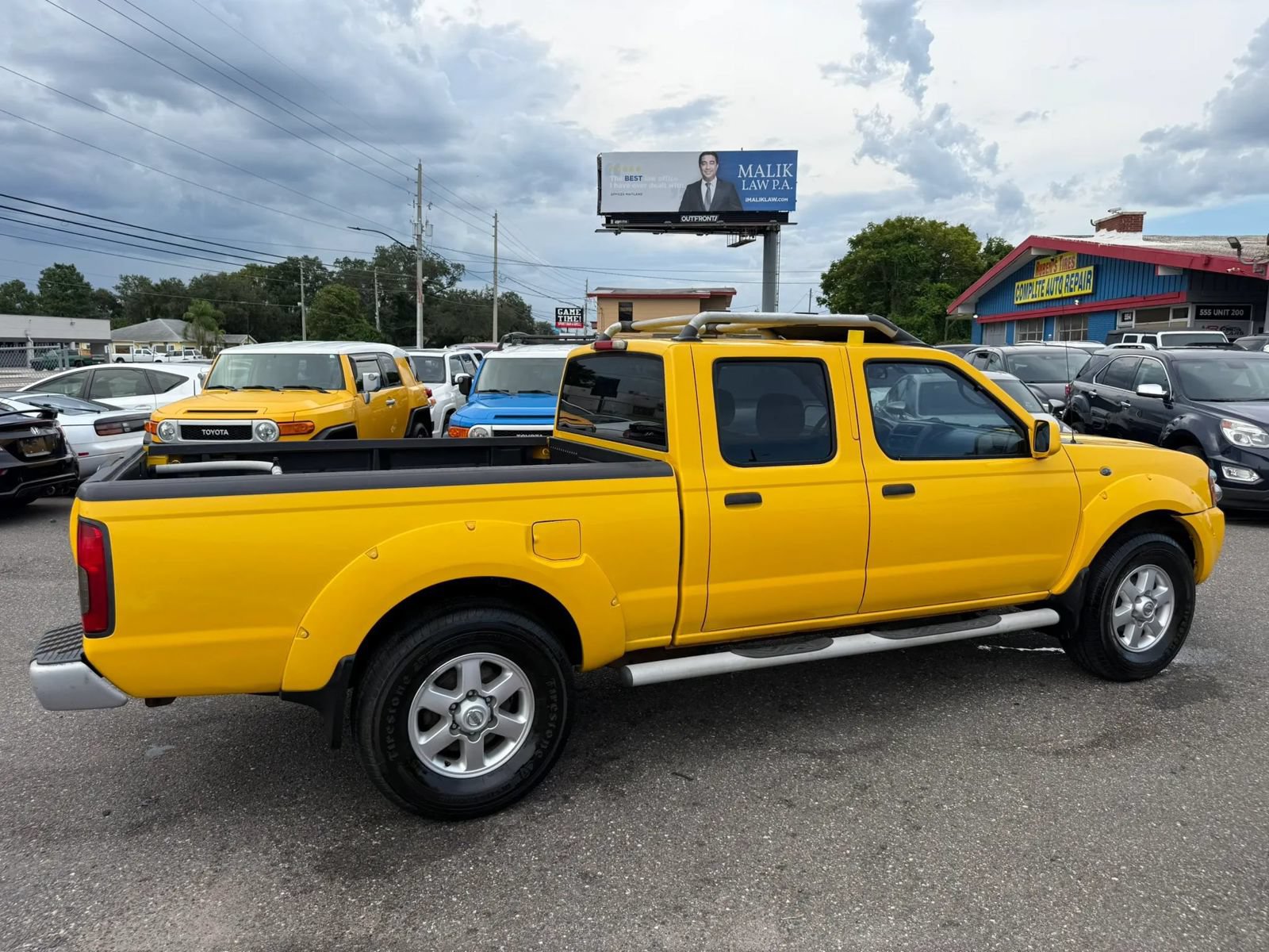 Used 2003 Nissan Frontier SE AWD/4WD image 4