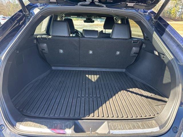 Used 2021 Toyota Venza XLE w/ Softex Package image 9