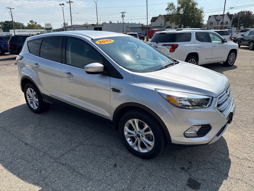 Used 2017 Ford Escape SE