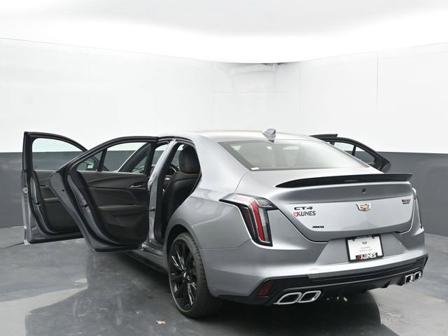 New 2025 Cadillac CT4 V w/ Super Cruise Package image 54
