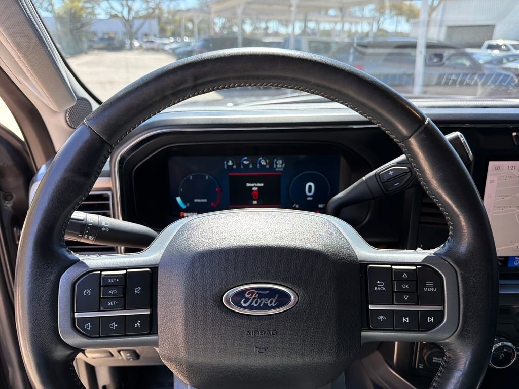 Used 2024 Ford F250 Lariat w/ Black Appearance Package image 22