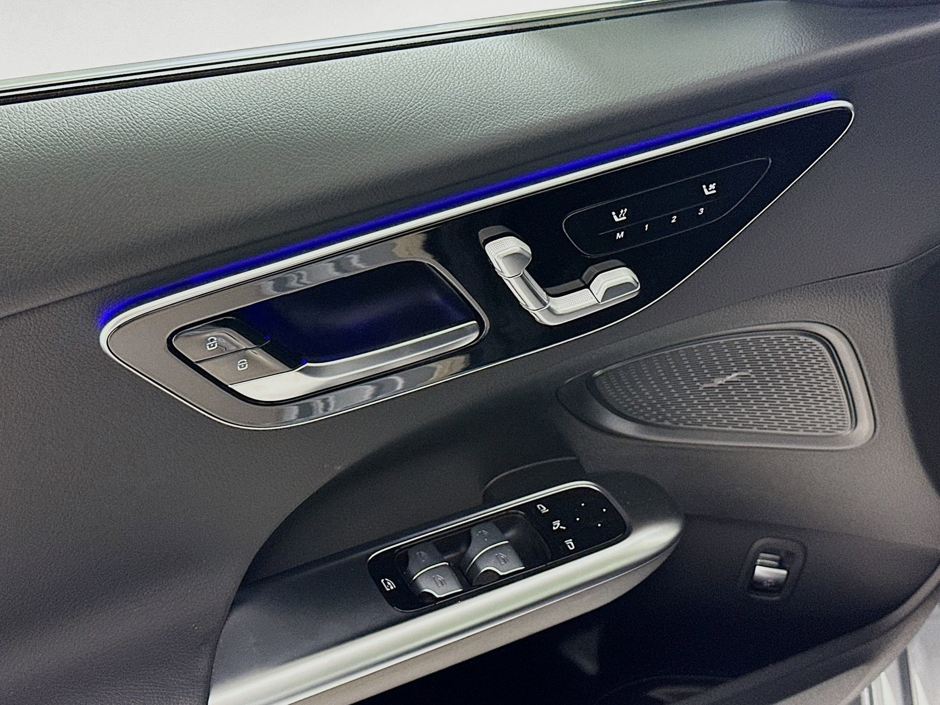 New 2026 Mercedes-Benz C 300 Sedan image 18