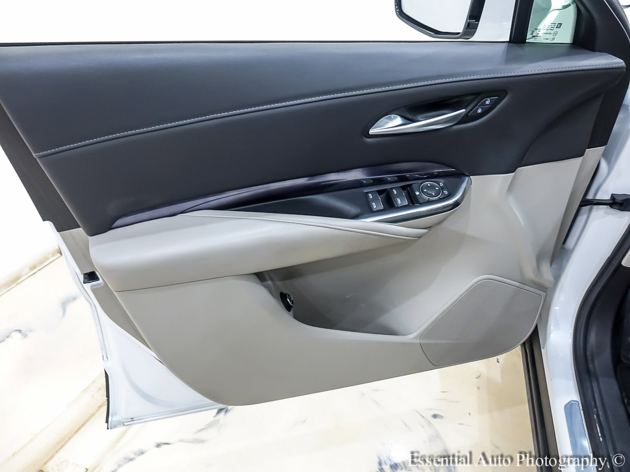 Used 2023 Cadillac XT4 Luxury image 23