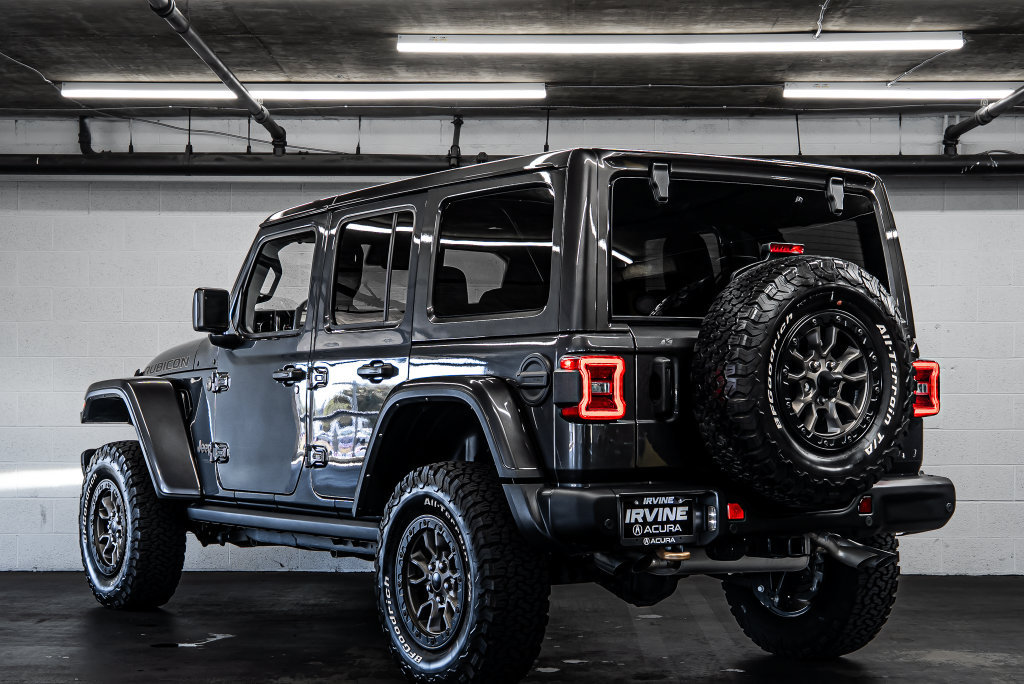 Used 2022 Jeep Wrangler Unlimited Rubicon w/ Trailer Tow Package AWD/4WD image 3