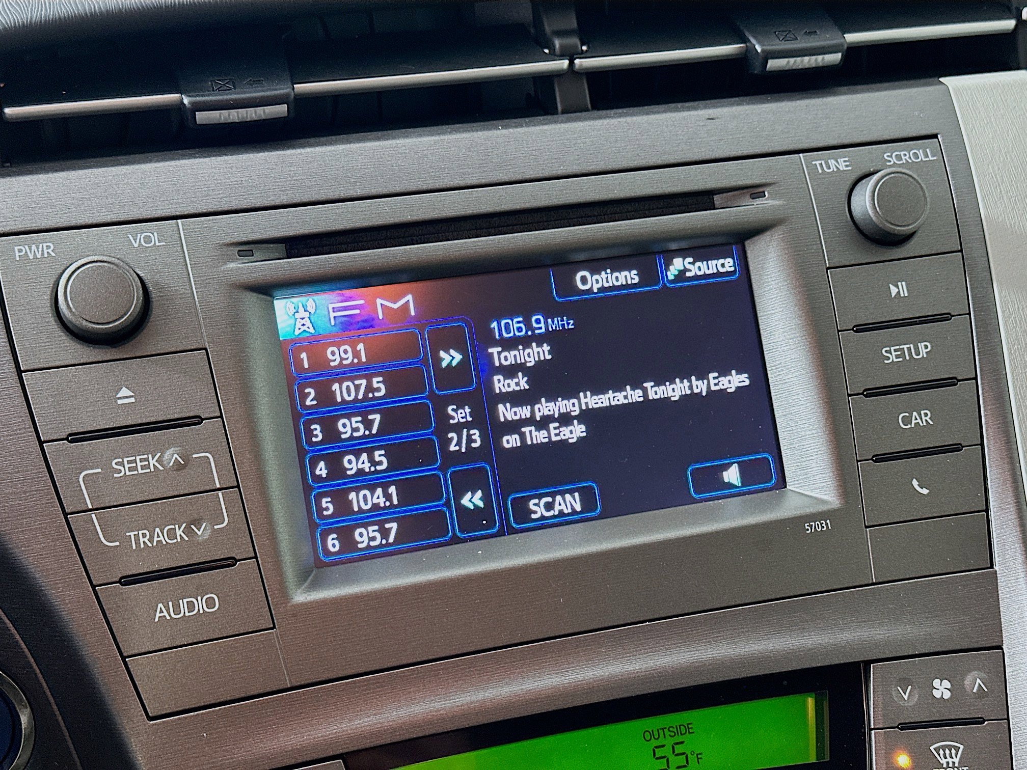 Used 2015 Toyota Prius Two FWD image 21