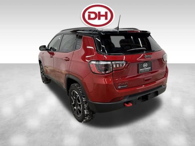 New 2026 Jeep Compass Trailhawk w/ Trailer Tow Group image 10