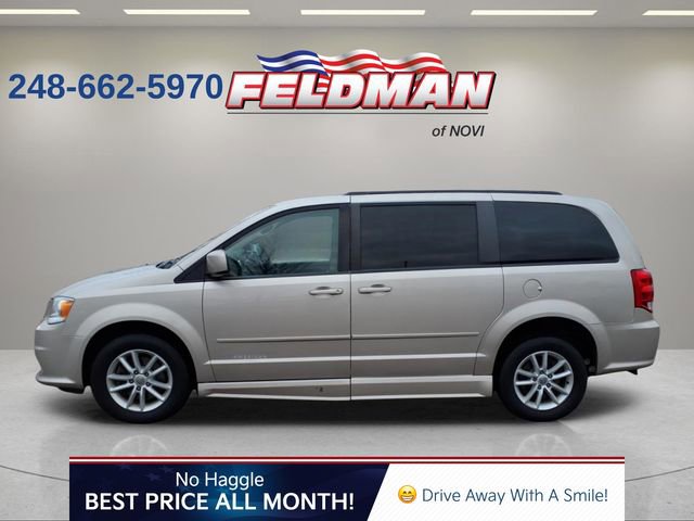 Used 2015 Dodge Grand Caravan SXT w/ UConnect Hands-Free Group image 2