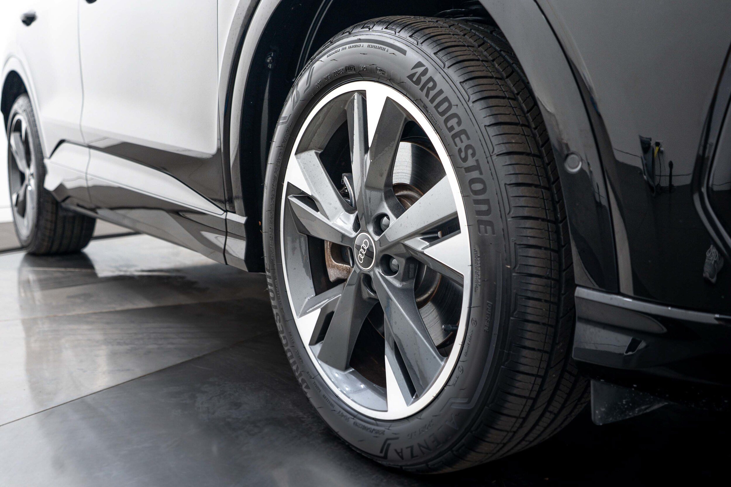 Certified 2023 Audi Q4 e-tron Prestige AWD/4WD image 20