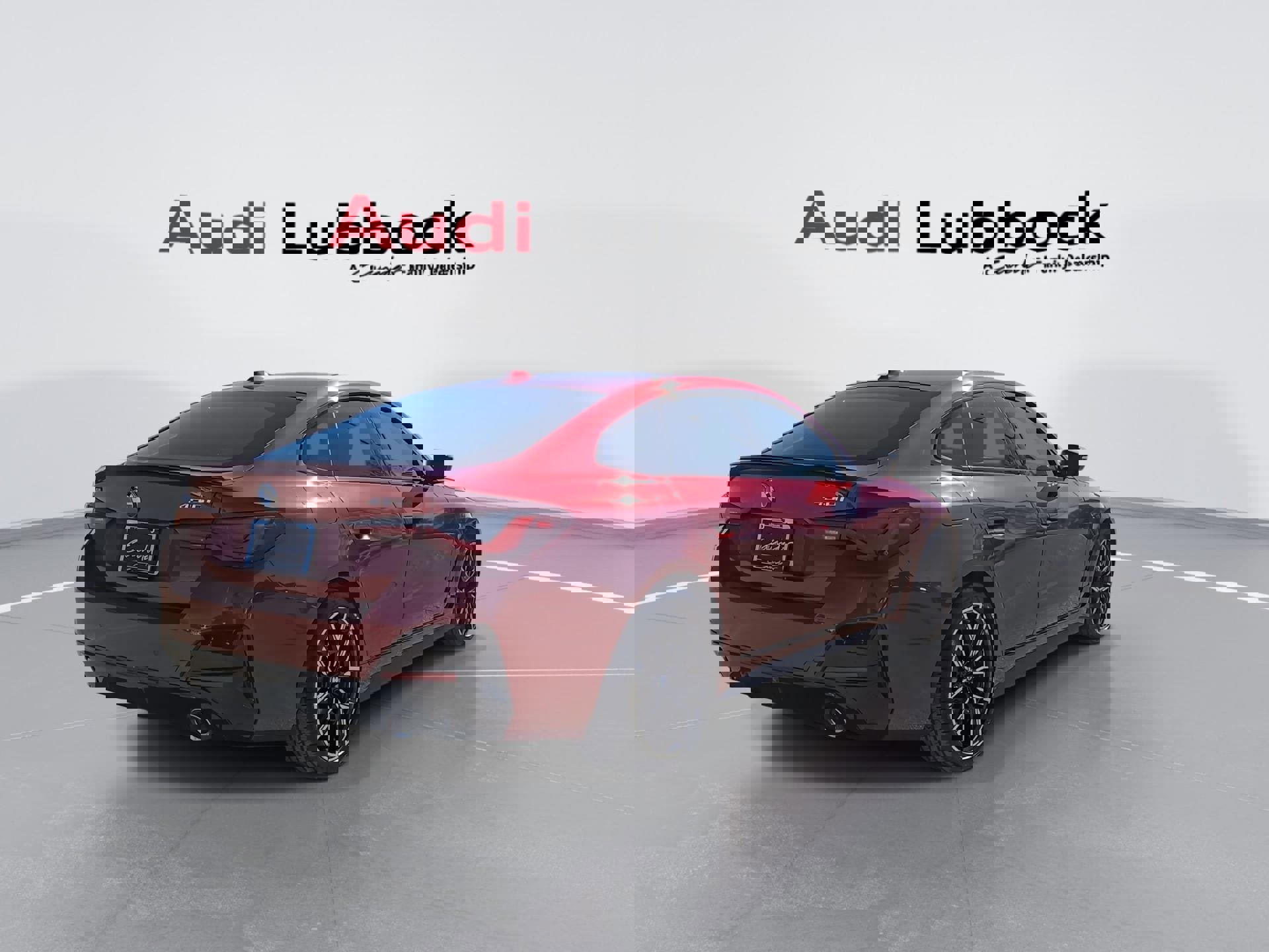 Used 2025 BMW 430i xDrive w/ M Sport Package image 8