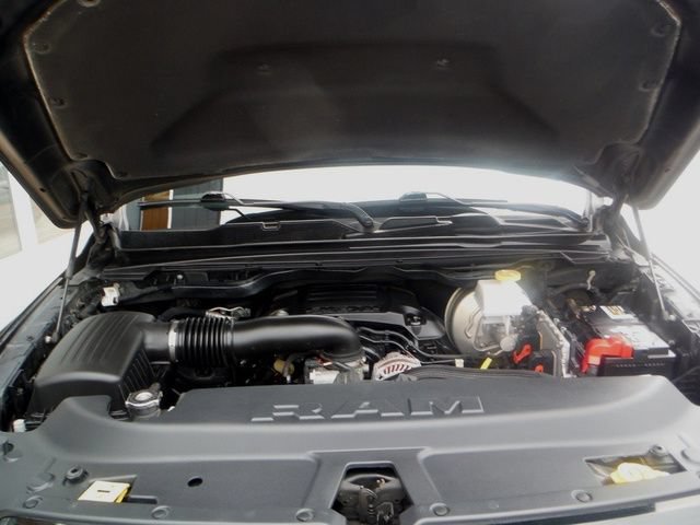 Used 2019 RAM 1500 Sport w/ Level 2 Equipment Group AWD/4WD image 9