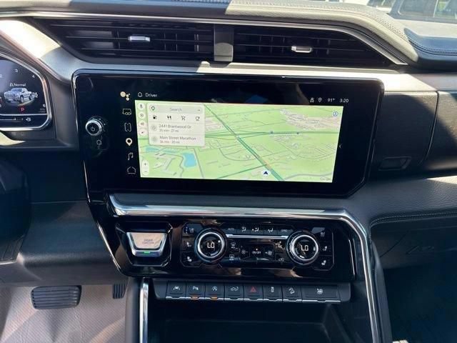 Used 2024 GMC Sierra 1500 Denali w/ Denali Reserve Package AWD/4WD image 13