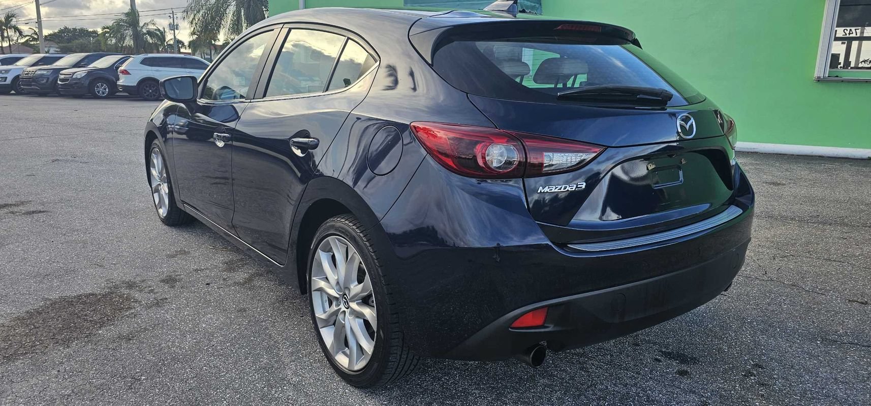 Used 2015 MAZDA MAZDA3 s Grand Touring FWD image 1