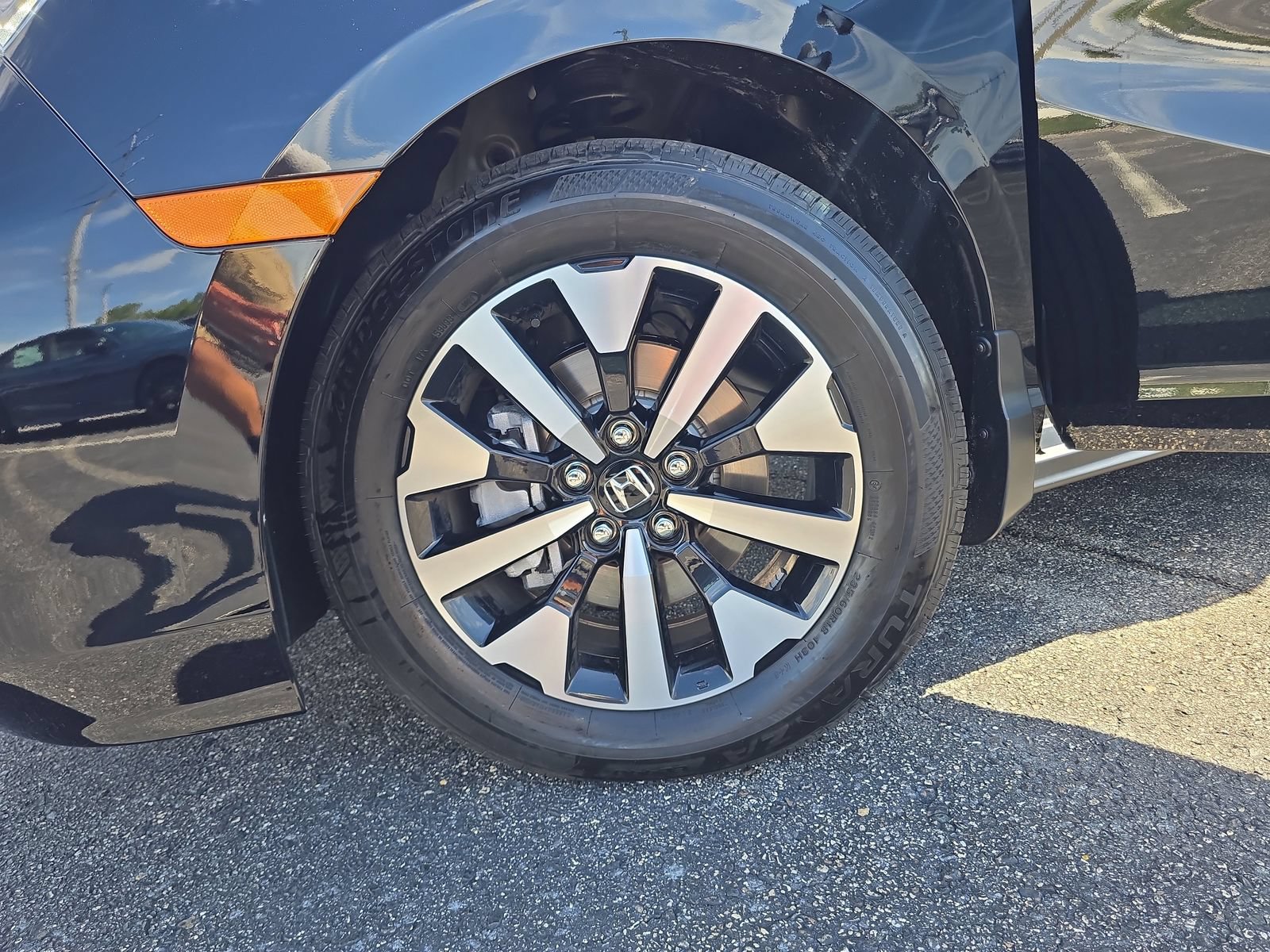 Certified 2026 Honda Odyssey EX-L image 28