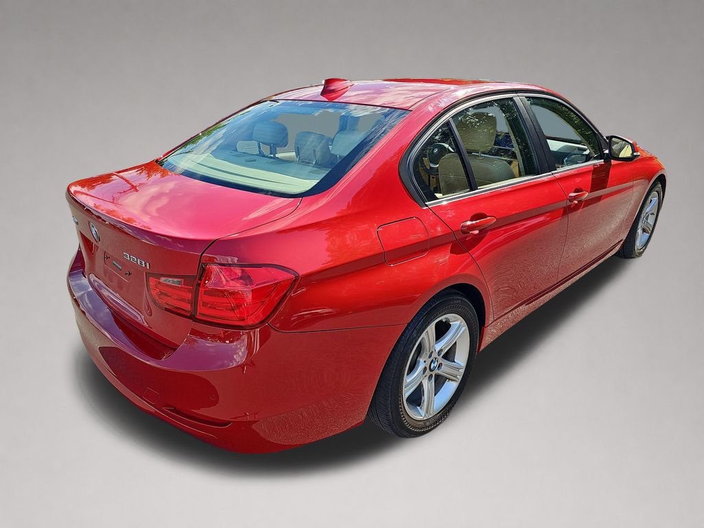 Used 2014 BMW 328i xDrive Sedan AWD/4WD image 4