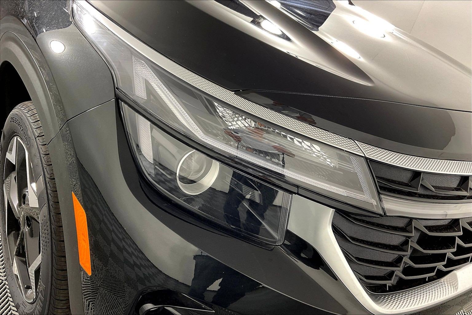 New 2026 Kia Seltos S AWD/4WD image 8