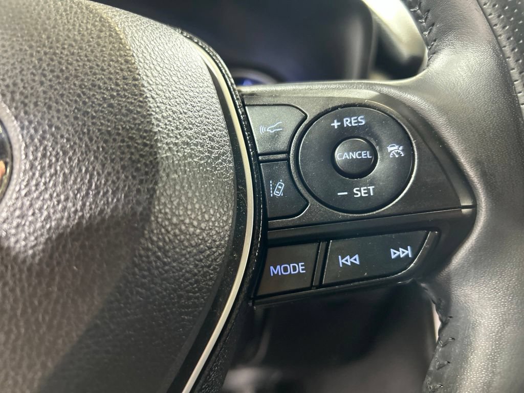 Used 2020 Toyota RAV4 XSE AWD/4WD image 27